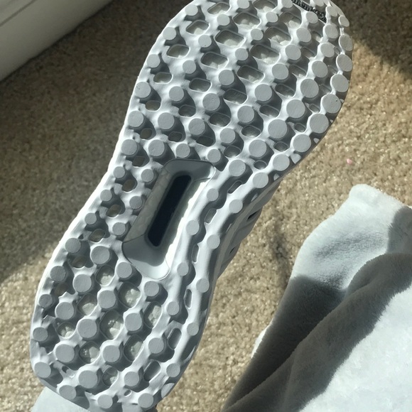 Adidas Ultraboost - Undefeated - Picture 5 of 5
